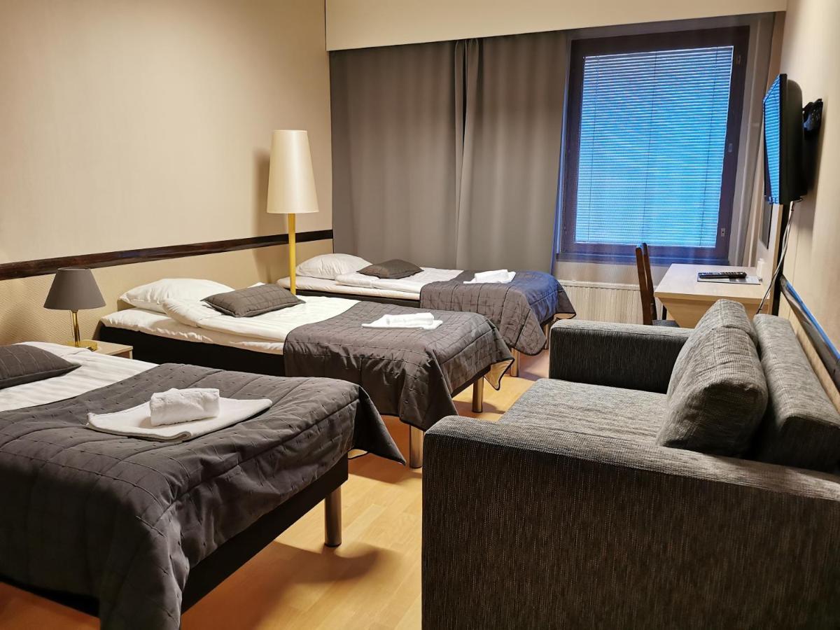 Sport Hotel Kantri Kankaanpää Exteriör bild