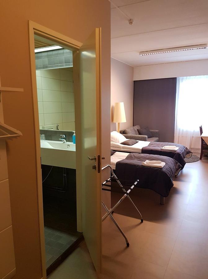 Sport Hotel Kantri Kankaanpää Exteriör bild